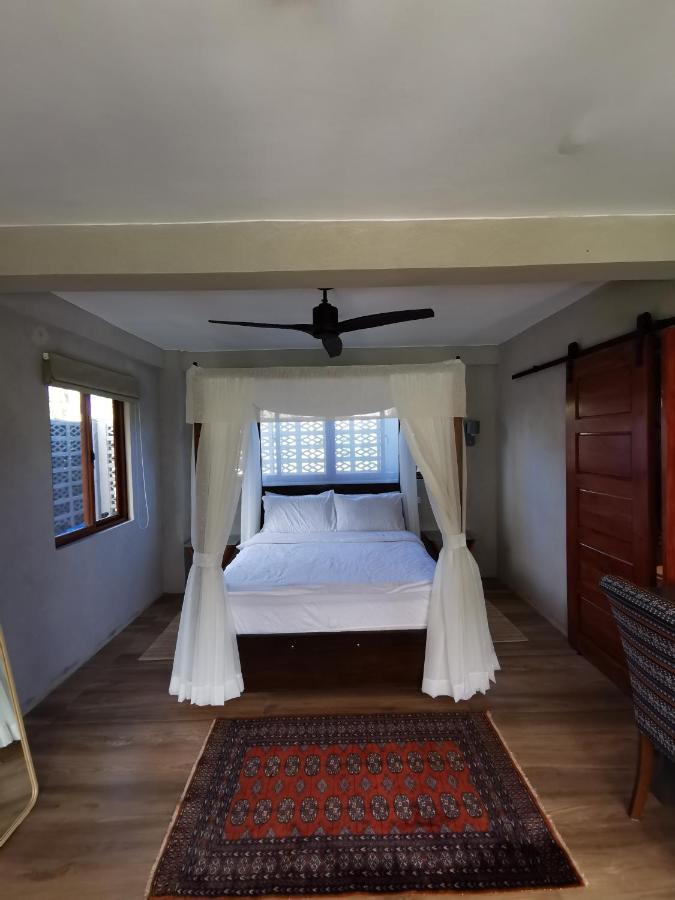 Domu Mia Villa Siargao Хенерал Луна Екстериор снимка
