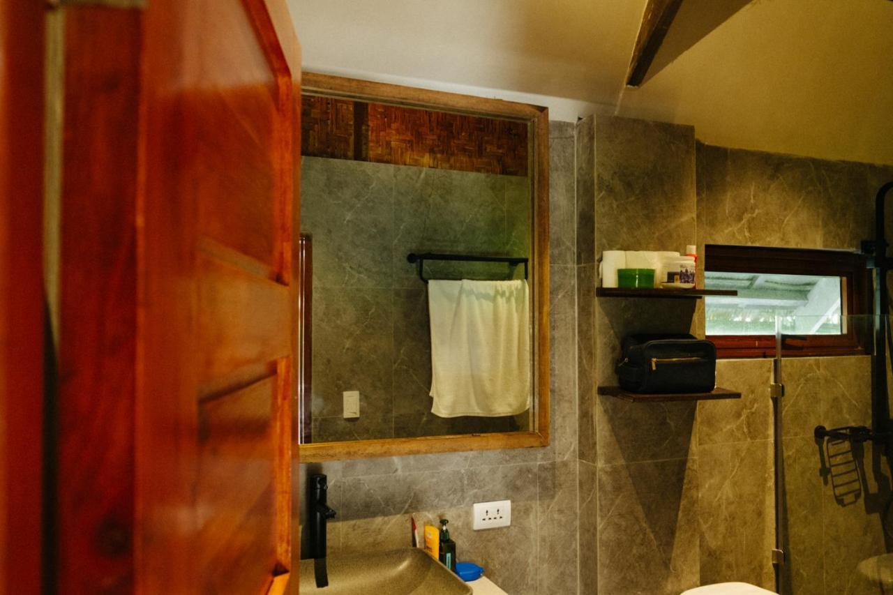 Domu Mia Villa Siargao Хенерал Луна Екстериор снимка