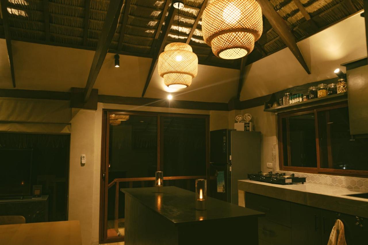 Domu Mia Villa Siargao Хенерал Луна Екстериор снимка