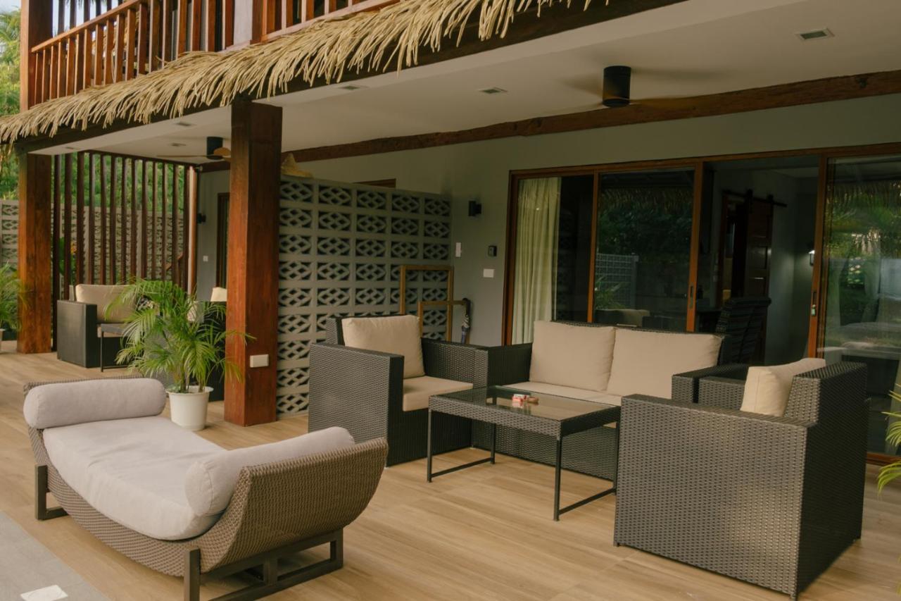Domu Mia Villa Siargao Хенерал Луна Екстериор снимка
